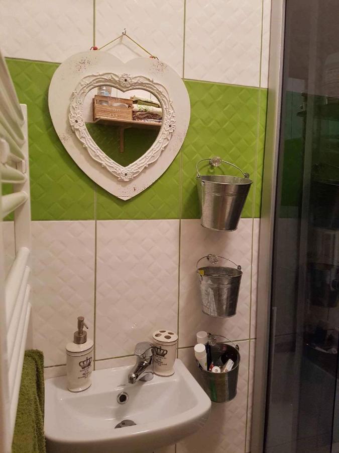 Moja Milosc. Apartment ป็อดกูชิน ภายนอก รูปภาพ